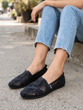 BOBS from Skechers Black Lace Slip-On Flats | Lightweight Comfort Chic Casual